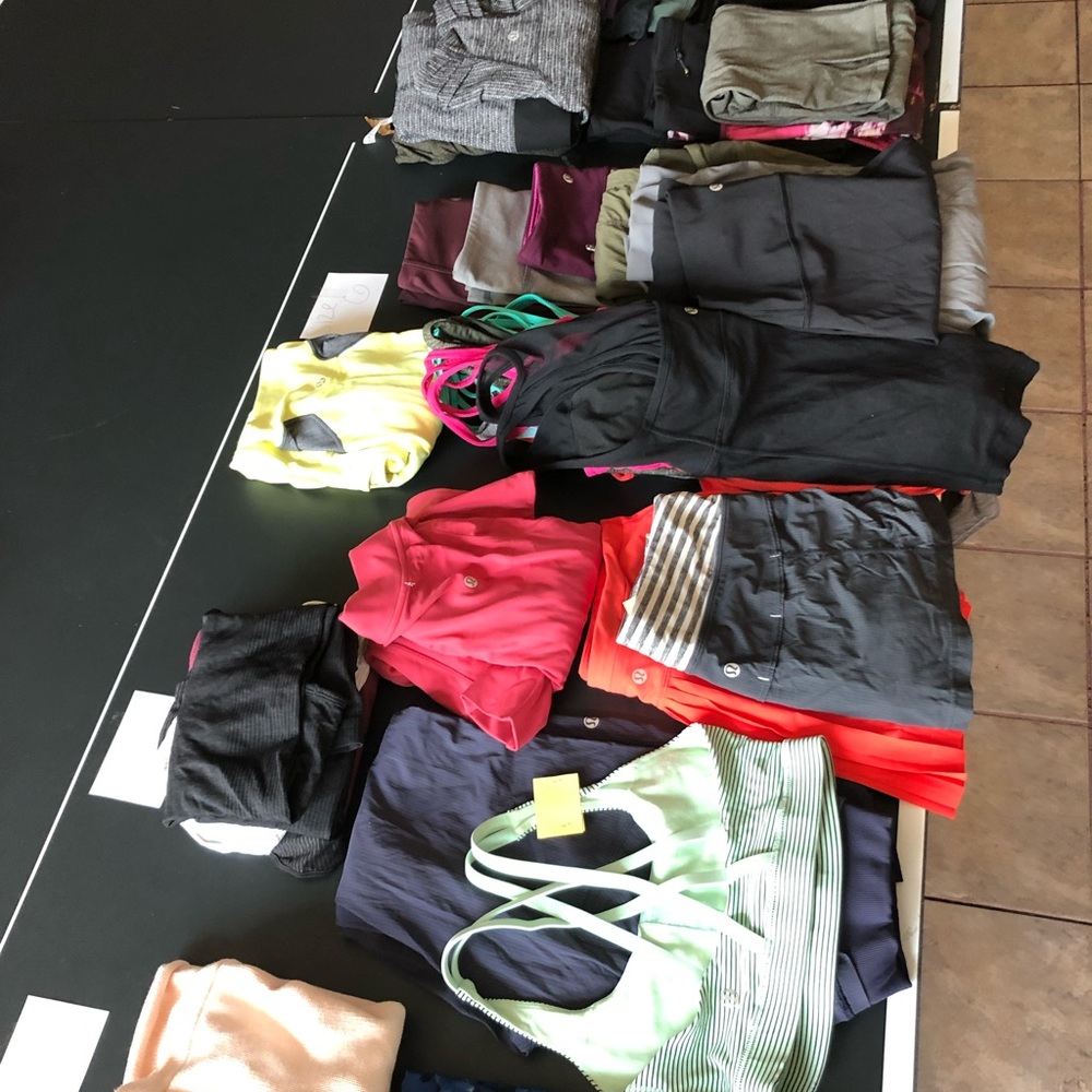 All Lululemon Box🎁🎉 - Picture 3 of 7